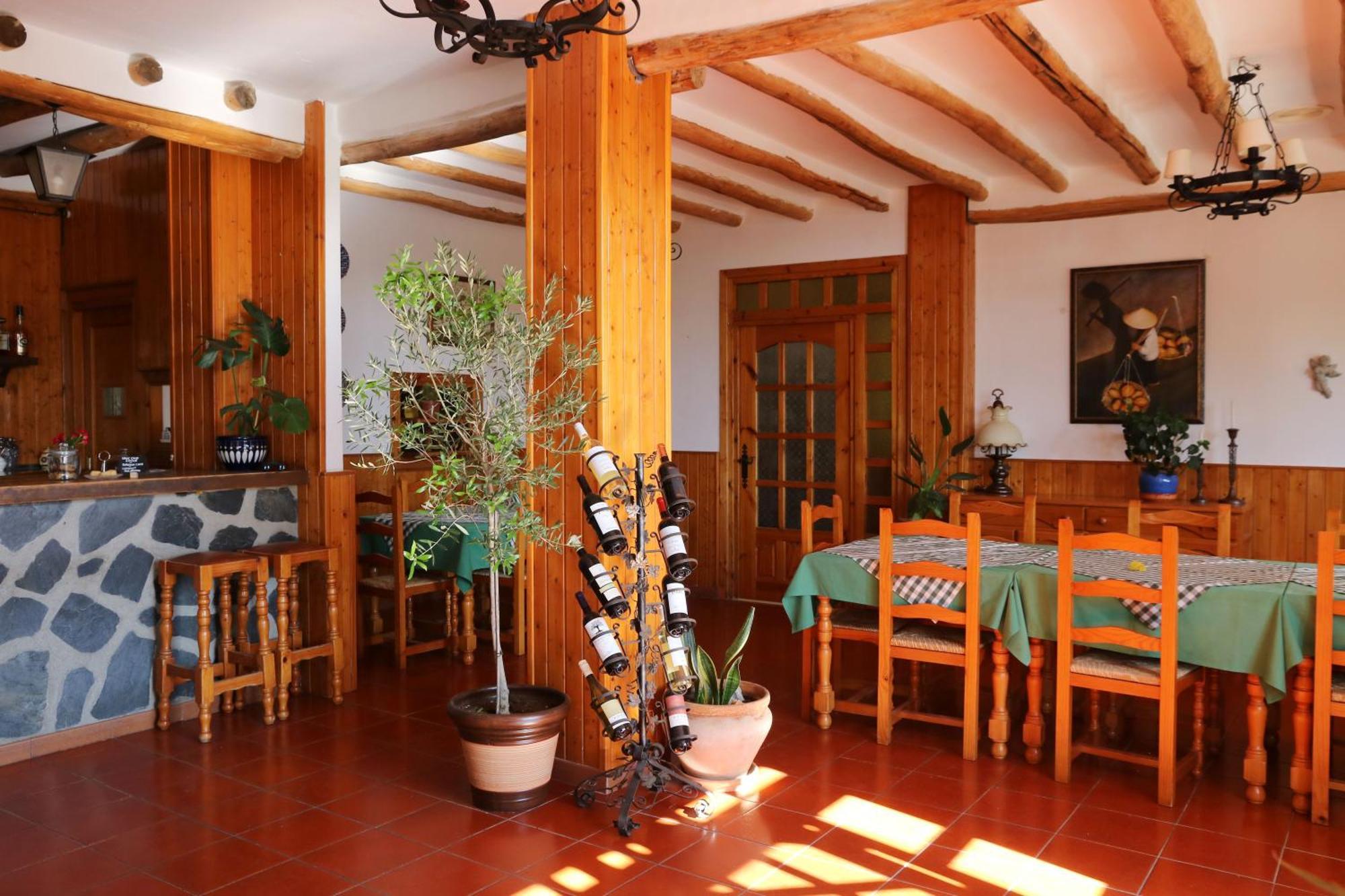 Hotel Los Bérchules Buitenkant foto